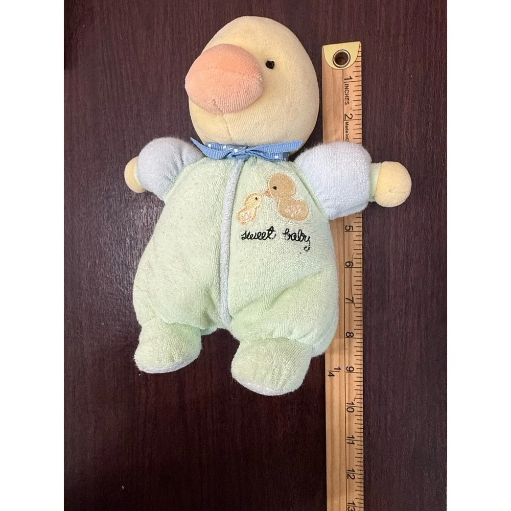 Carters Prestige Toy‎ Terry Cloth Color Block Plush Duck Sweet Baby Rattle 76116